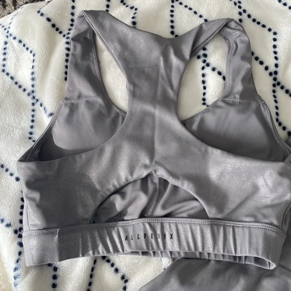 NWOT All-Fenix Set - Picture 3 of 7